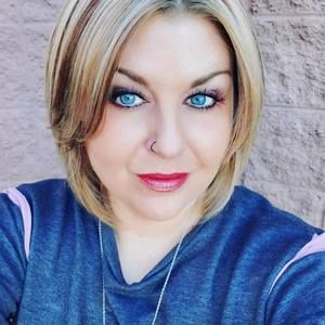 Meet your Posher, Kelley